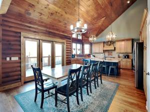5 Solas Lodge