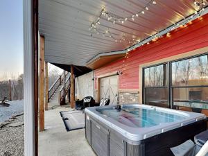 5 Solas Lodge