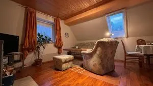 Ferienwohnung Altes Forsthaus Sächsische Schweiz - Langenhennersdorf