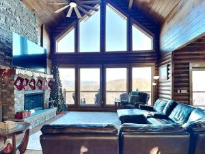 5 Solas Lodge