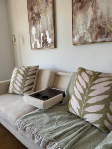 Private Spacious One-Bedroom Flat - Located Between the City Centre and the New Forest