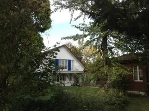 good Atmosphere near City and Nature - Fällanden