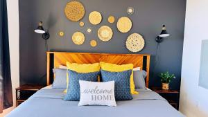 Hollywood Retreat One Bedroom - Walk to Walk of Fame Free Parking Pool & Gym