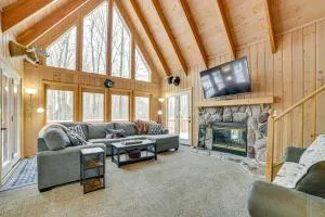 Less Than 1 Mi to Nubs Nob Ski Cabin with Sauna and Deck! - Harbor Springs