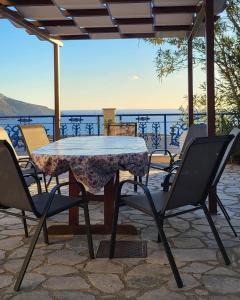 Villa Thea Kalymnos with swimming pool and sea view