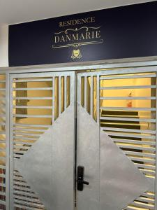 Modern Studio near LRT, MOA & Star City in Pasay