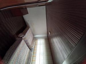 Bienvenidos a la casa de Rosa Cerca al aeropuerto Welcome to Rosas house close to the airport