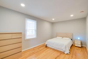 DC Area Home about 1 Mi to Metro WFH Friendly!