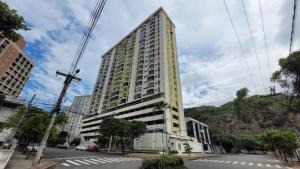 Lindo apartamento com incrível vista urbana