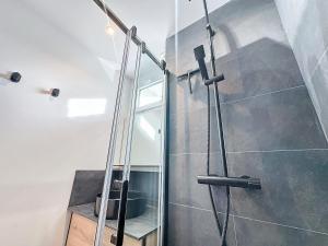 54m2 hypercenter, face Palais des Festivals