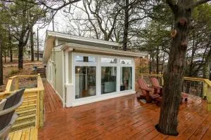 The Cliffhanger Cottage - Shell Knob