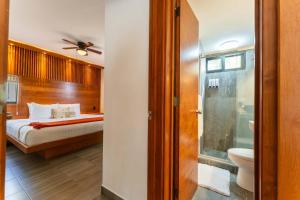 Ocean Breeze Condo 1 block F beach