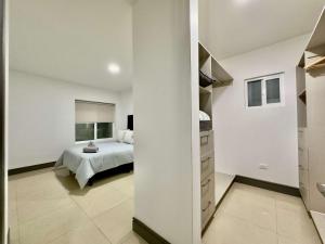 2 Story Condo TJ 3BDR 3BR