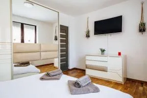 BiHome Apartaments - 古拉哈莫卢洛伊