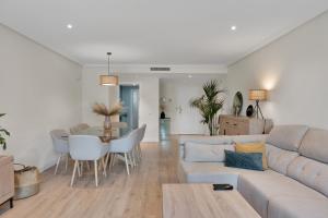 NEW! Arqueros Deluxe Apartment