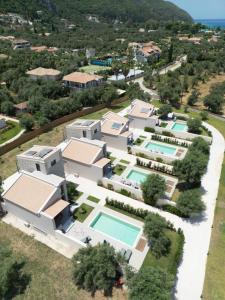 RIZOMATA LUXURY VILLAS