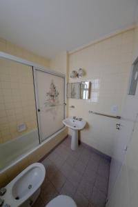 Check and Home - Sacoa II - 7 Huéspedes en la Peatonal a 300mts de la Playa