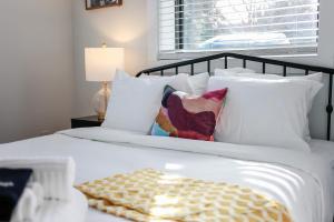 Sojourn Steps to the Beach Sleeps 4