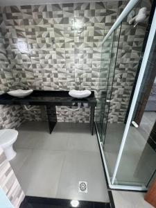 Casa azul alto padrão