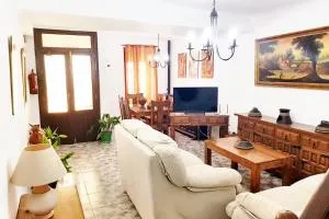 Charming house with private pool and mountain view - Арріате