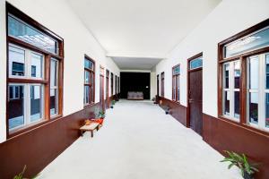 SPOT ON by OYO Hotel Lakshya Ghatampur