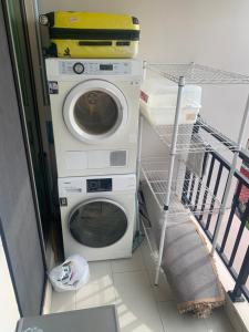 豪华两房两卫2 bedrooms 2 bathrooms 泳池公寓Arcadia beach 靠近步行街 生活便利