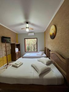 Pousada e Camping Claro Casa de Pedra de Delfinópolis -MG