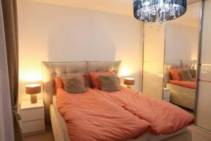 Nine deluxe apartment