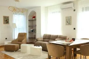 Nine deluxe apartment - 沙巴茨