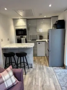 Loom Lodge - Shareshill