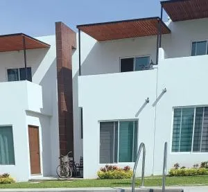 Excelente Casa Familiar con Alberca - 休特佩克