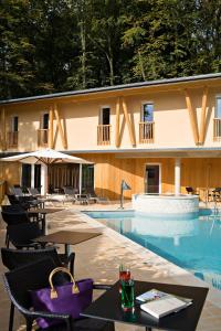 Hotels Logis Hotel Parenthese, Restaurant & Spa : photos des chambres