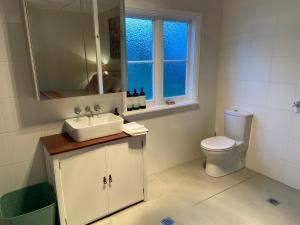 Katoomba Cosy Cottage- entire 65sqm cottage