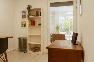 Ideal para Home Office com Terraço Privado