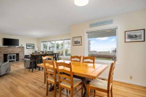 Surf and Sand Dollars