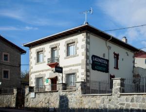 Ferienhaus Casa Rural Lagun Etxea Pobes Spanien