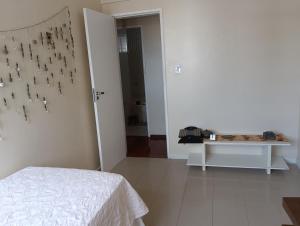 Aproveite verão de salvador em quarto nascente e com vista ao mar, confortável, individual ou duplo, no rio vermelho