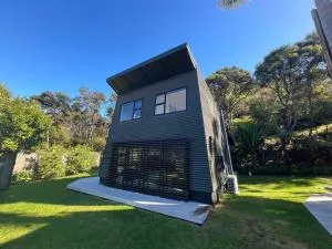 Little Sister - Little Bay, Coromandel - Port Fitzroy