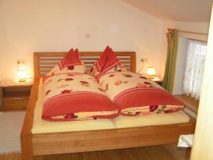 Apartment - Attic room in Karrerhof