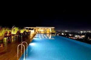 Student Park, Kamar baba - 科贾扬