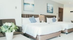 NS Royal Hotel