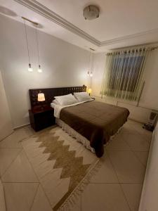 Apto no Coração do Capivari e Perto de Tudo!