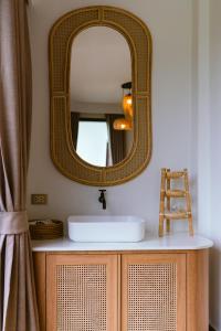 เลอค่าดอยช้าง Le Quar Doi Chang Cafe Bistro Bed & Breakfast