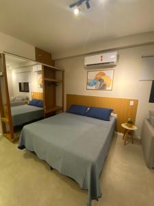 Studio Tenório walking beach