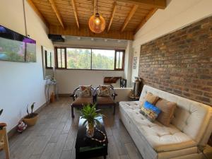 VILLA DE MOYA HOTEL MONGUI