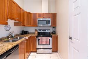 Sunny Downtown Loft with AC, Unit #2