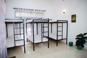 Surf Hostel Hiriketiya