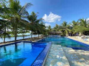 Avery Coconut Island Waterpark Beach Resort Carita