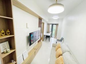 212 Budget Condo at Shore 3 The Dwelling place