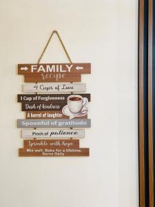 WV 20 Smooth Space Minimalist Apartment